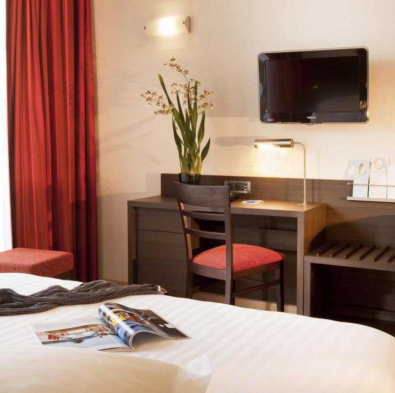 Escale Oceania Aix-en-Provence Hotel Exterior foto